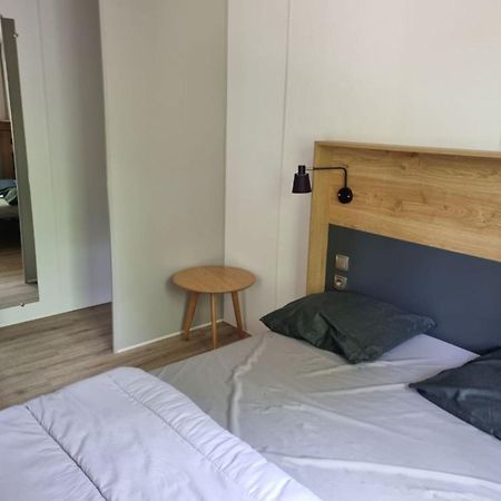 Camping Aux Couleurs Du Ferret Lège-Cap-Ferret Rom bilde